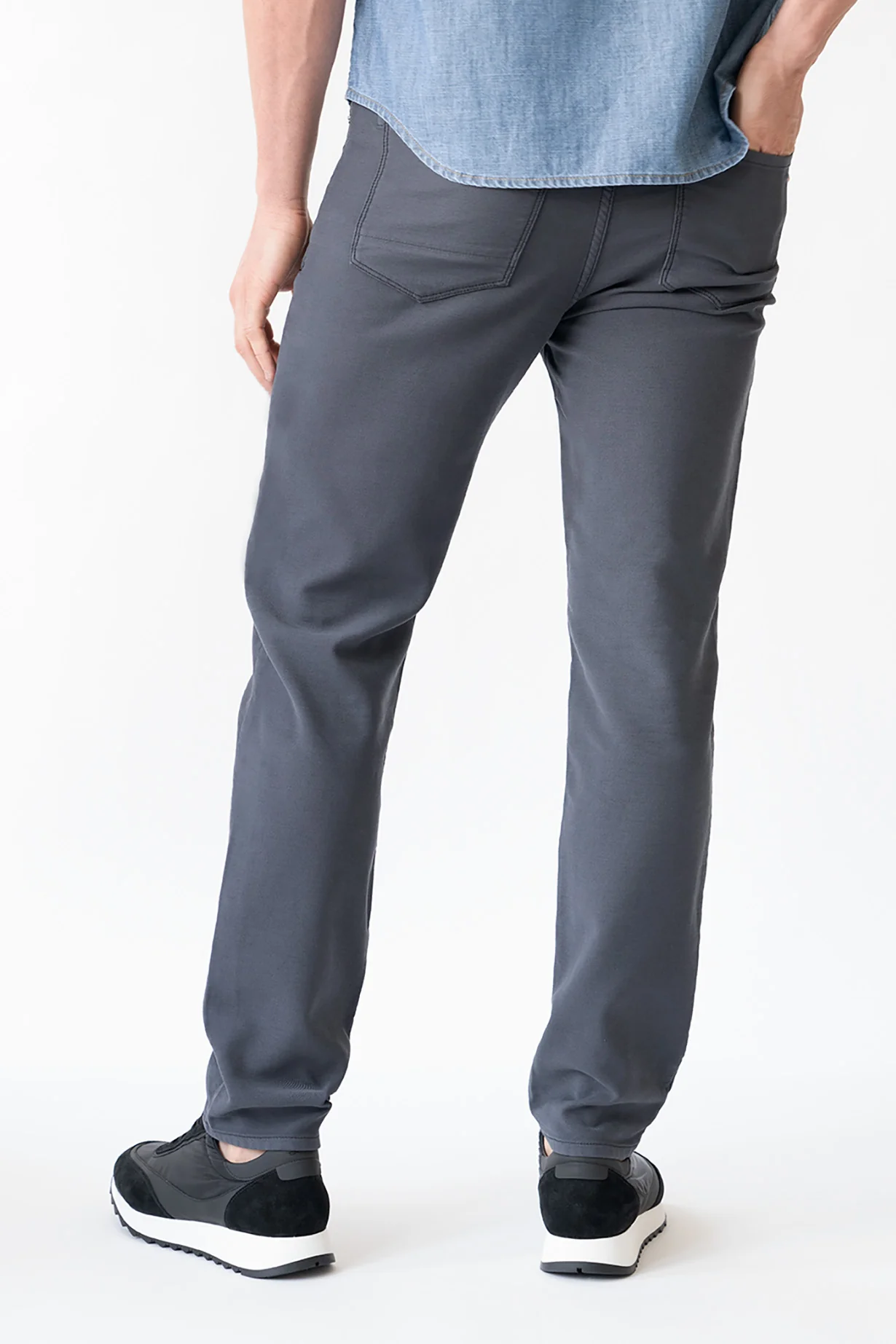 Slim Comfort Jean - Washed Black - Image 5